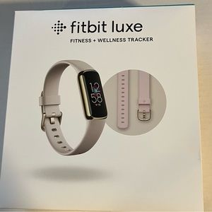 Fitbit Luce Women’s Fitness and Wellness Tracker NEW